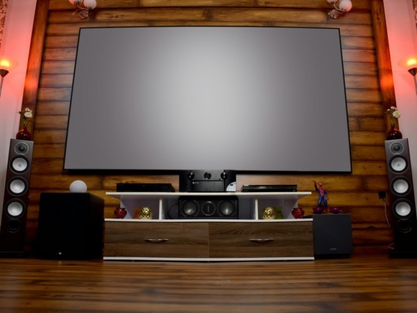 Projetos de home cinema e residências